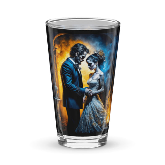 Shaker pint glass